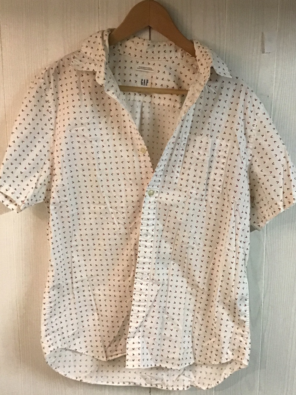 ♥️5/25$ GAP White Short-Sleeve Button-Up Shirt
